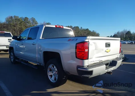 2017 Chevrolet Silverado 1500 2Lt из США, поврежденный, VIN 3GCUKREC6HG205316